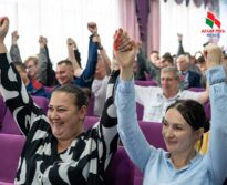 Третий день единства: как на Минском заводе шестерен говорят о будущем Беларуси!