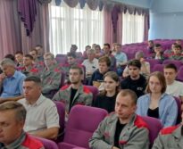 Взгляд в будущее: Директор Минского завода шестерён Виталий Шелег встретился с молодыми специалистами
